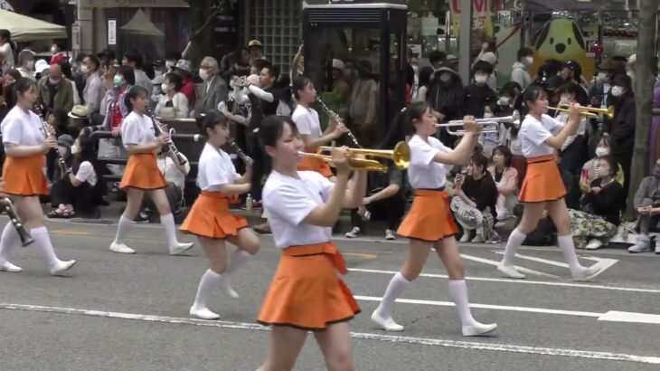 京都橘高校吹奏楽部博多どんたく③