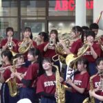 拓殖大学紅陵高校 吹奏楽部「君の瞳に恋してる」