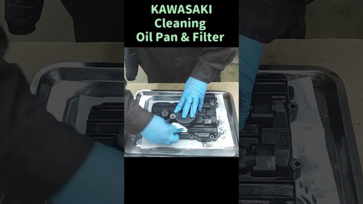 エンジンオイルパンとストレーナー洗浄、カワサキZRX修理日記、エンジンオーバーホール、DIY、ガレージ、整備、工具、バイク、旧車、点検、車検