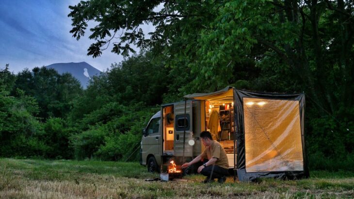 【車中泊】誰も知らない秘密の場所でソロキャンプ　焚き火で焼く和牛ステーキ UGREEN Power Roam 1200 Relaxing nature  ASMR ポータブル電源