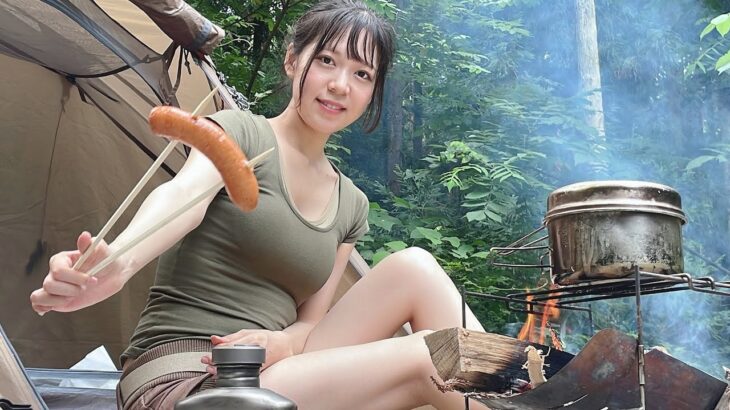 体感温度41℃ 焚き火ソーセージパスタ 新キャンプギアは切れ味最強のナイフ / Sticky summer camp, Try a new Mora knife, Solo camping girl