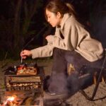 焚き火のそばでステーキと焼き野菜。｜ソロキャンプ ASMR