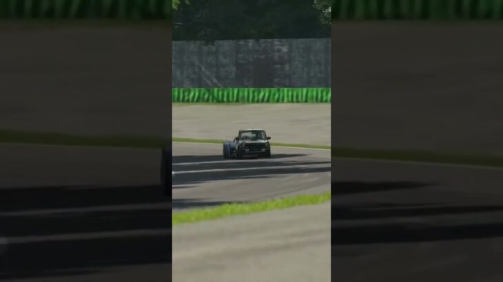 フェラーリに煽り運転されるww